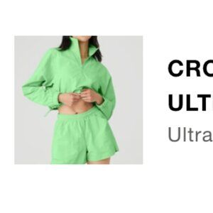 Alo Cropped 1/4 Zip Alumni Pullover Ultramint Size L